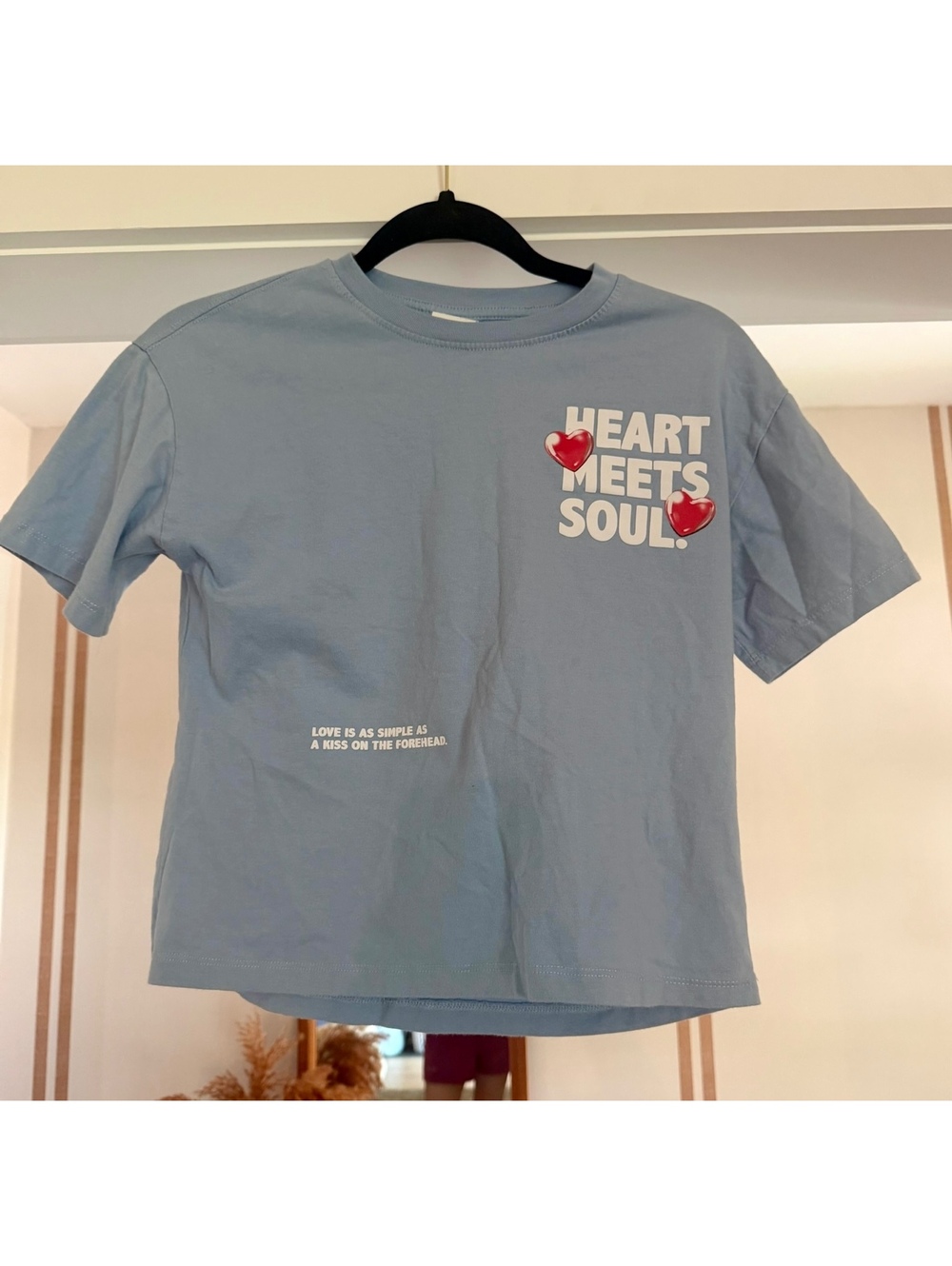 Zara “Heart Meets Soul” Girls Graphic Tee Sz 9-10 Years EUC